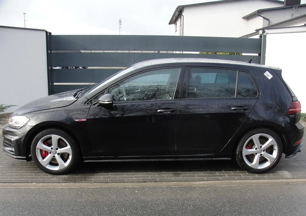 Volkswagen Golf cena 48800 przebieg: 60000, rok produkcji 2019 z Człuchów małe 191